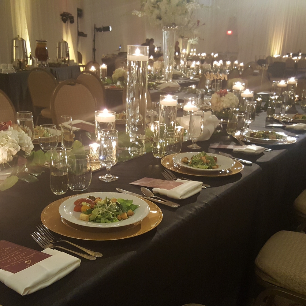 buffet_style_catering_for_large_events